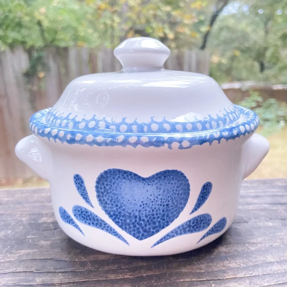 Blue and White Heart Design Ceramic Pot with Lid. Vintage Bowl Candy Dish